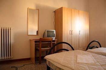 Art In Accommodation Rome Buitenkant foto