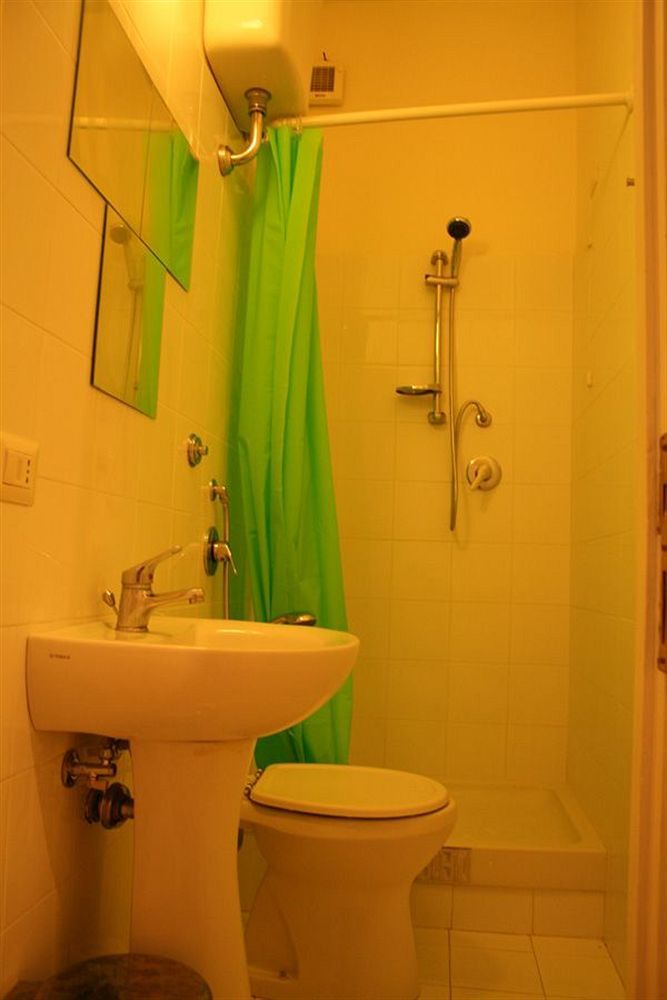 Art In Accommodation Rome Buitenkant foto